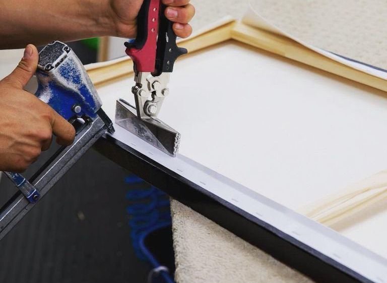 canvas frame install